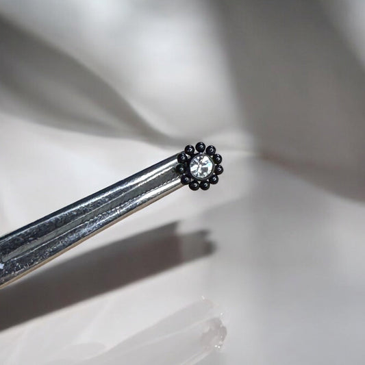 Onyx beaded minimalistic labret piercing