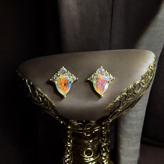 Mariella Iridescent Vintage style labret